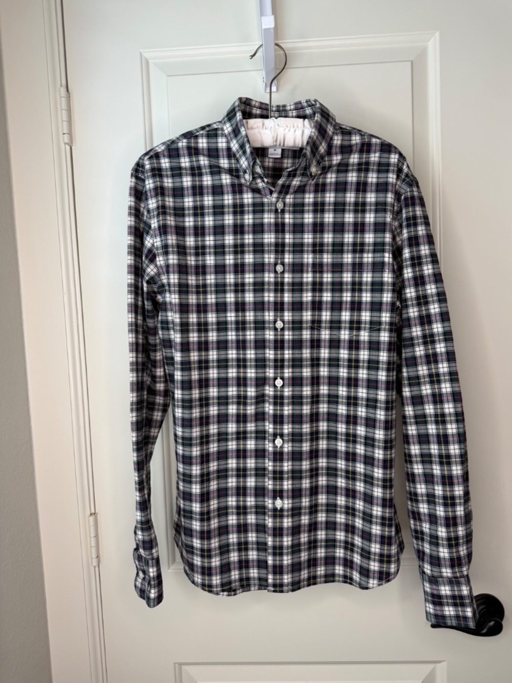 Old Navy Everyday Shirt - Slim Fit Built-In Flex Plaid Button-Down - Size Medium